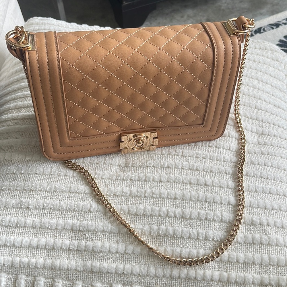 HANDBAG Camel Color w/ Gold Chain Strap